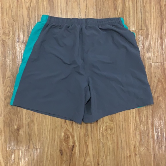 ASICS Swim Short Sz M - Picture 2 of 2